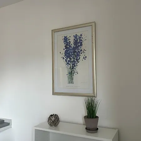 Marina - 2 Bedrooms - Sleeps 4